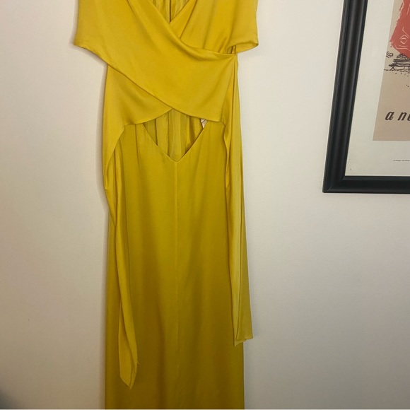 How To Lose a Guy in Ten Days DRESS!! Boss Hugo Boss Yellow Silk Gown. Size 6. - Picture 13 of 15
